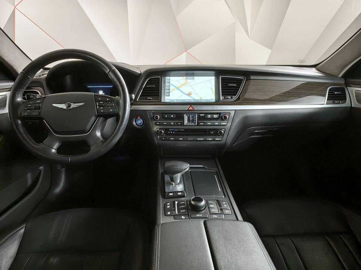 Купить Genesis G80 с пробегом. Фото: #9