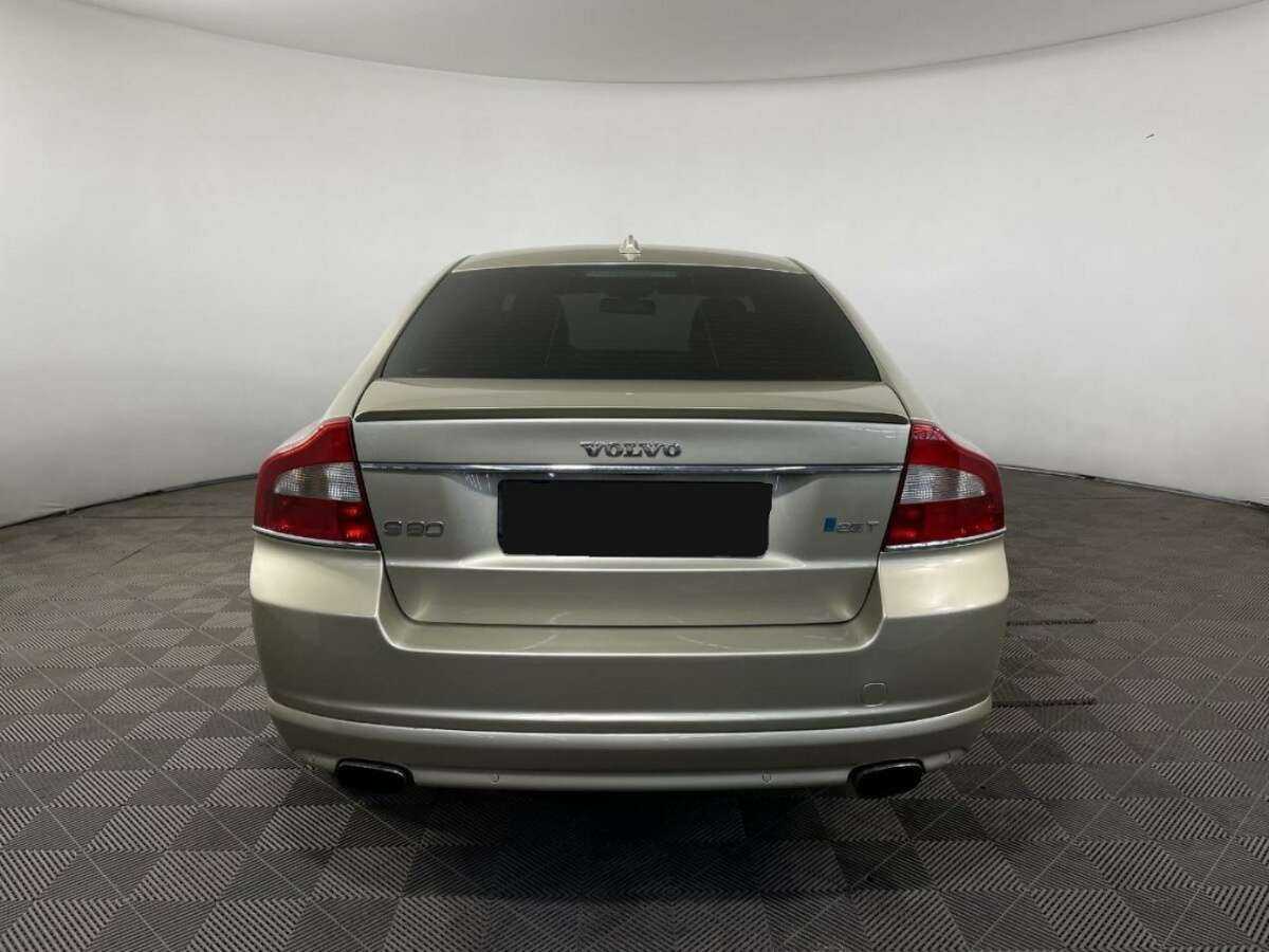 Купить Volvo S80 с пробегом. Фото: #2