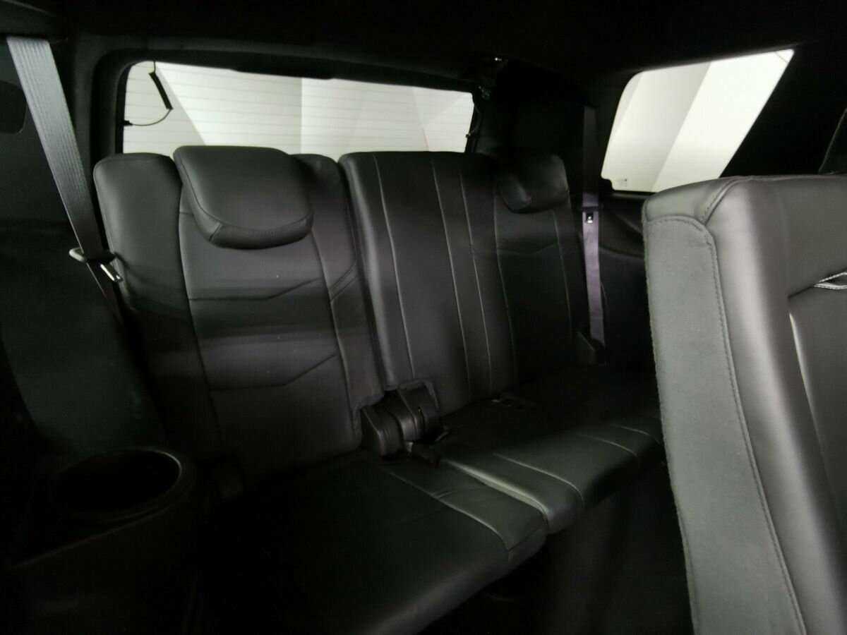Купить Cadillac Escalade с пробегом. Фото: #13