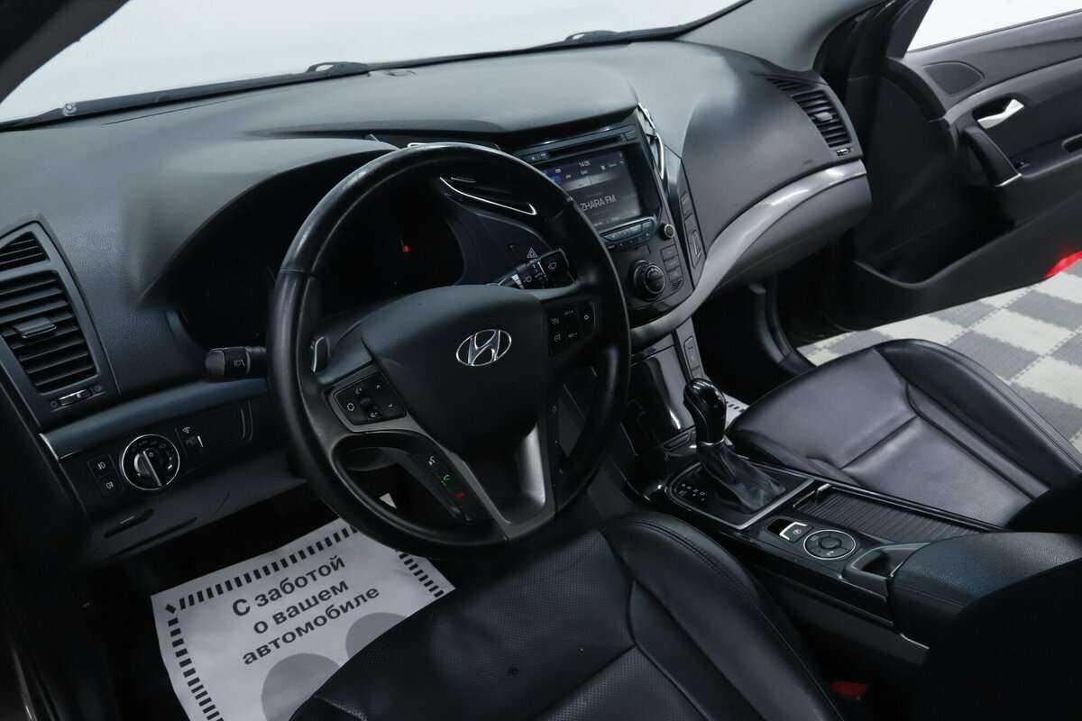 Купить Hyundai i40 с пробегом. Фото: #8