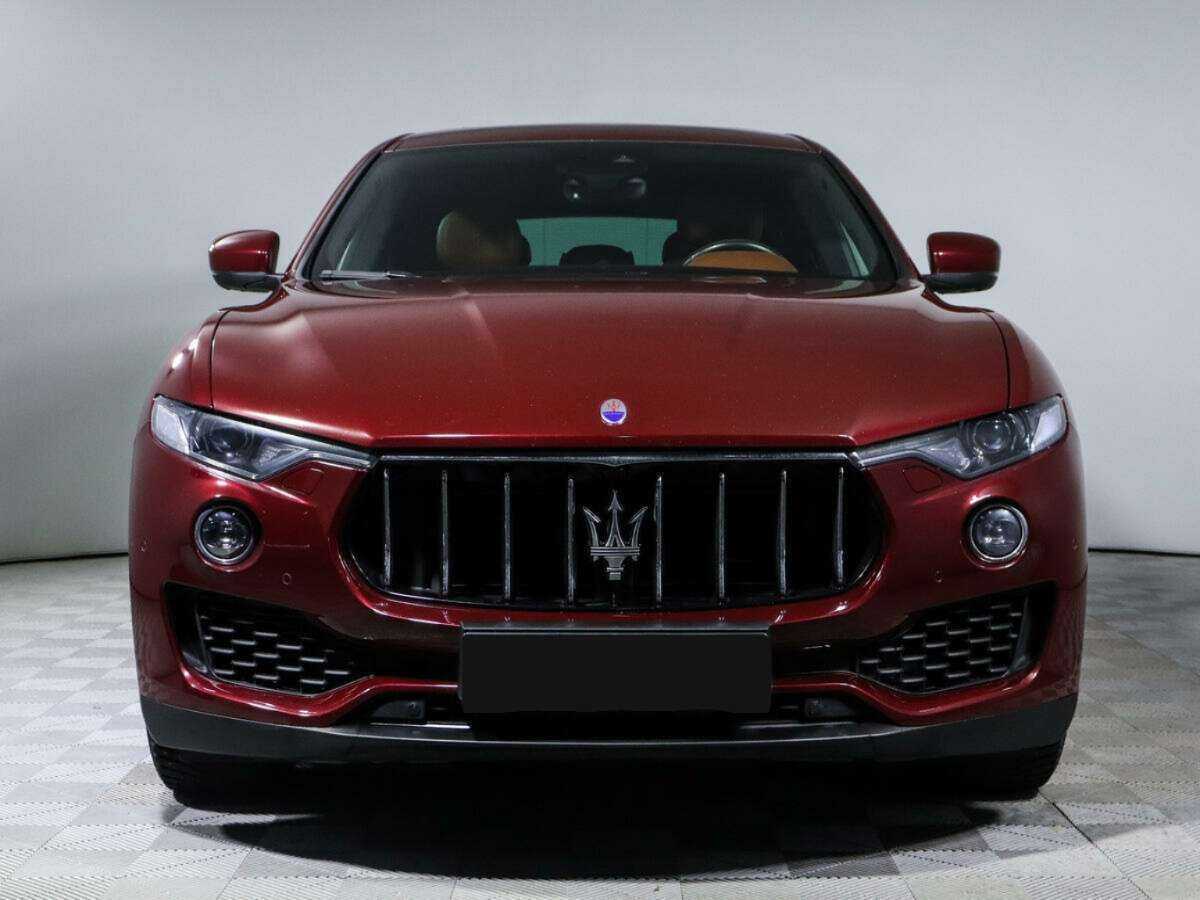 Купить Maserati Levante с пробегом. Фото: #1