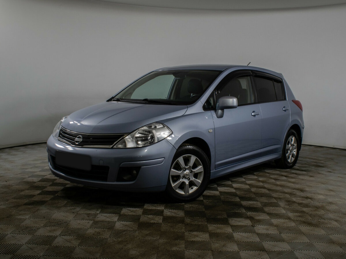 Купить Nissan Tiida с пробегом. Фото: #0