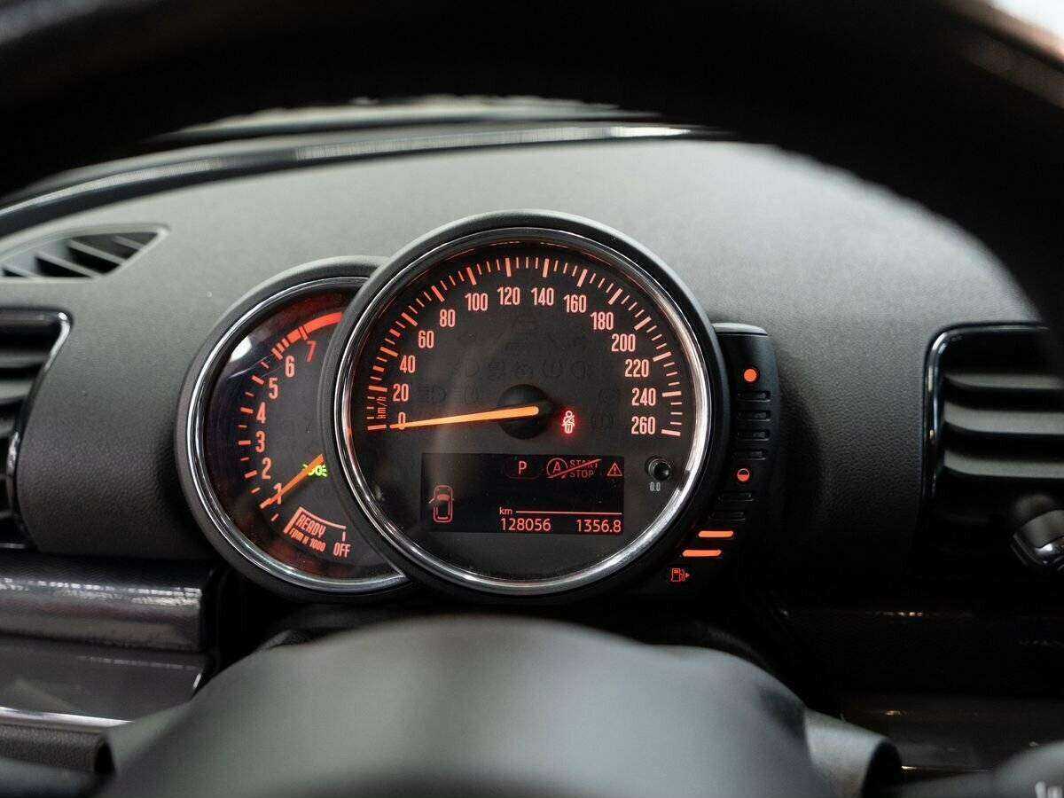 Купить Mini Clubman с пробегом. Фото: #9