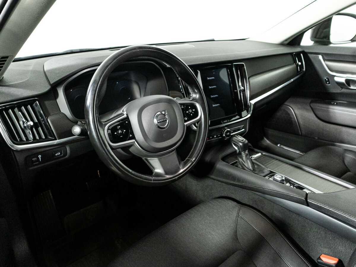 Купить Volvo V90 Cross Country с пробегом. Фото: #10