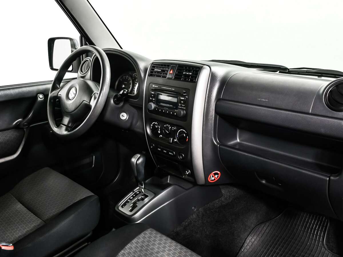 Купить Suzuki Jimny с пробегом. Фото: #8