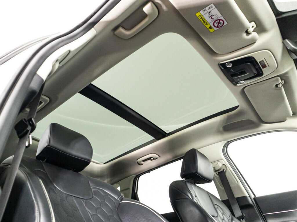 Купить Kia Sorento с пробегом. Фото: #25