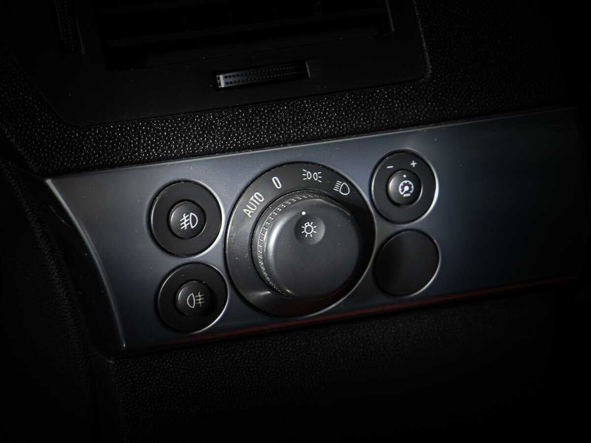 Купить Opel Astra с пробегом. Фото: #14