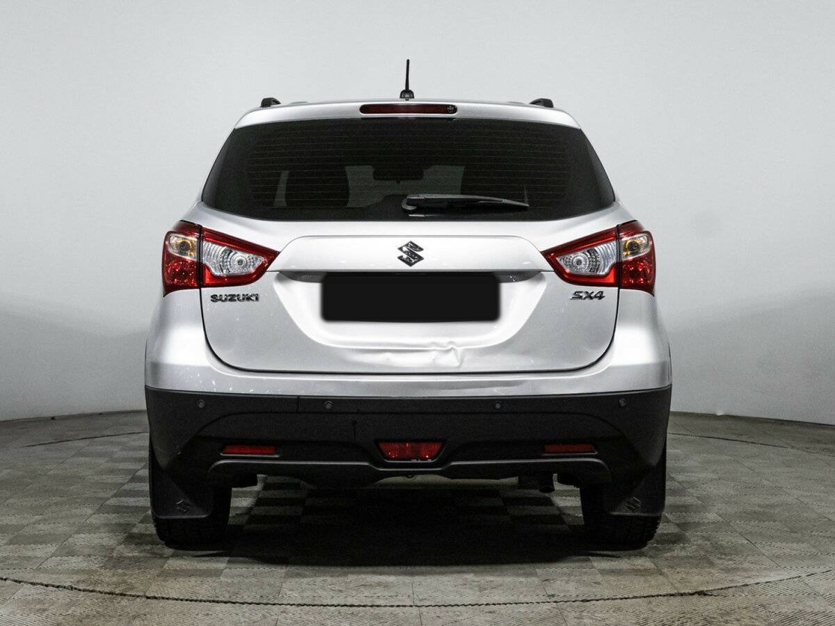 Купить Suzuki SX4 с пробегом. Фото: #5