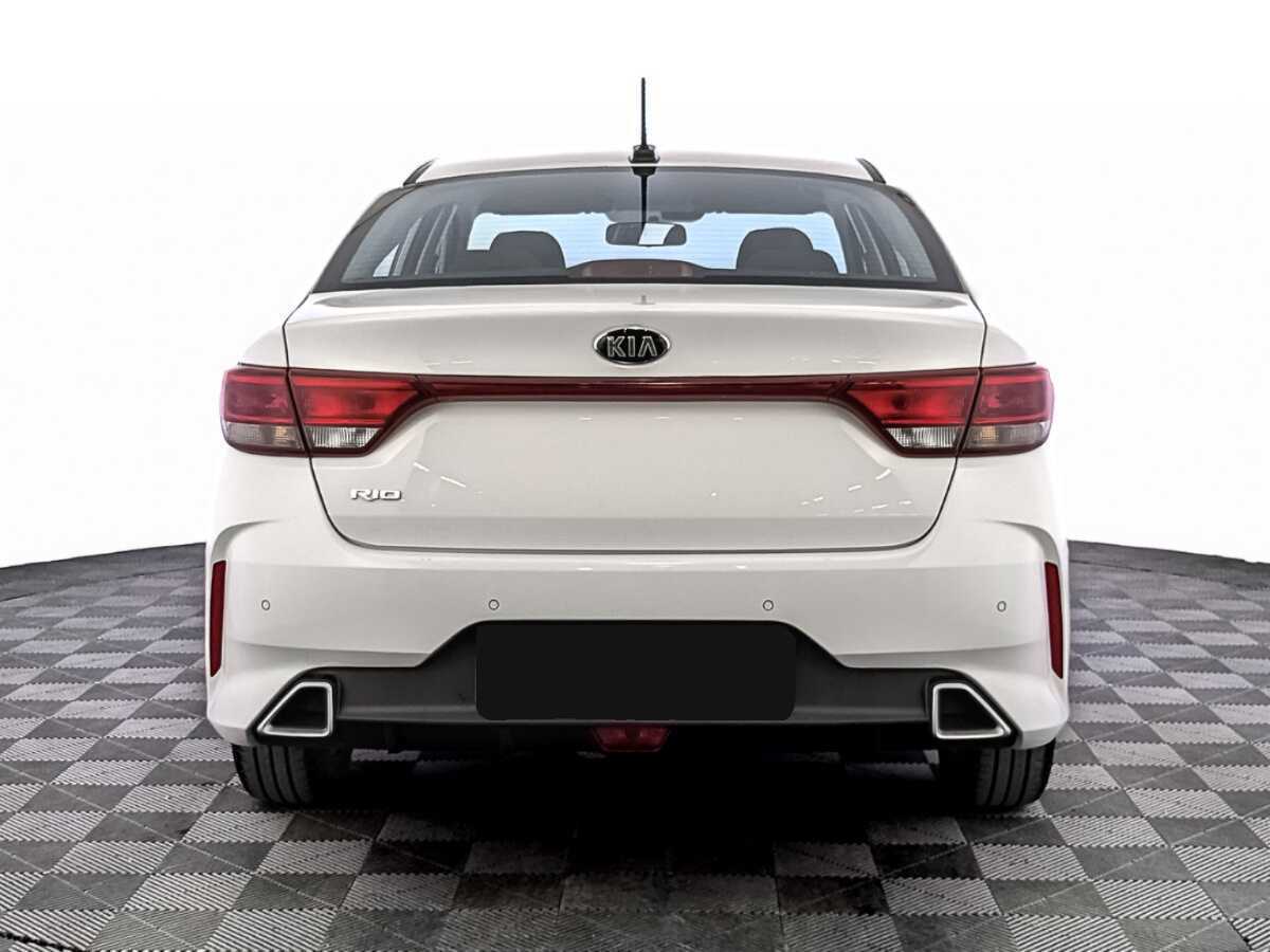 Купить Kia Rio с пробегом. Фото: #5