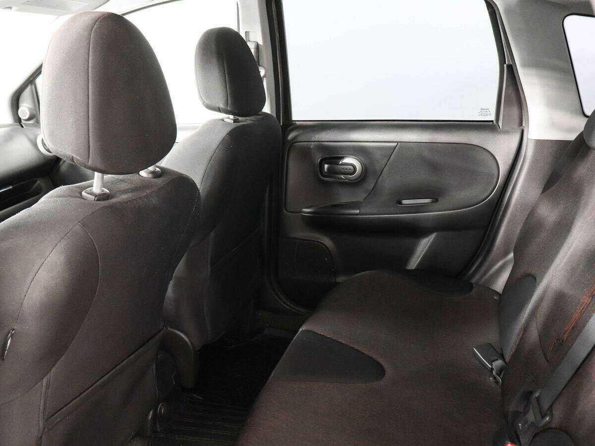 Купить Nissan Note с пробегом. Фото: #9