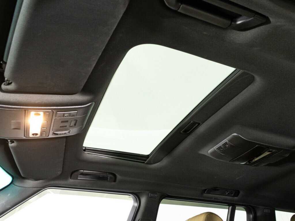 Купить Land Rover Range Rover с пробегом. Фото: #13