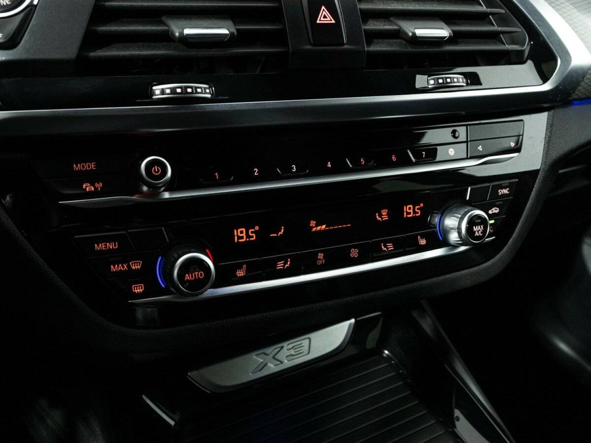 Купить BMW X3 с пробегом. Фото: #19