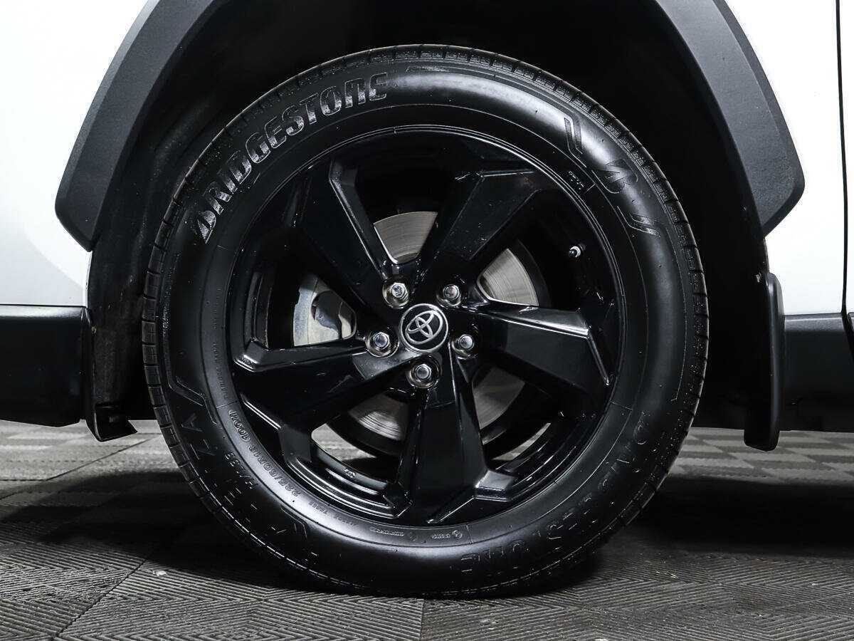 Купить Toyota RAV4 с пробегом. Фото: #22