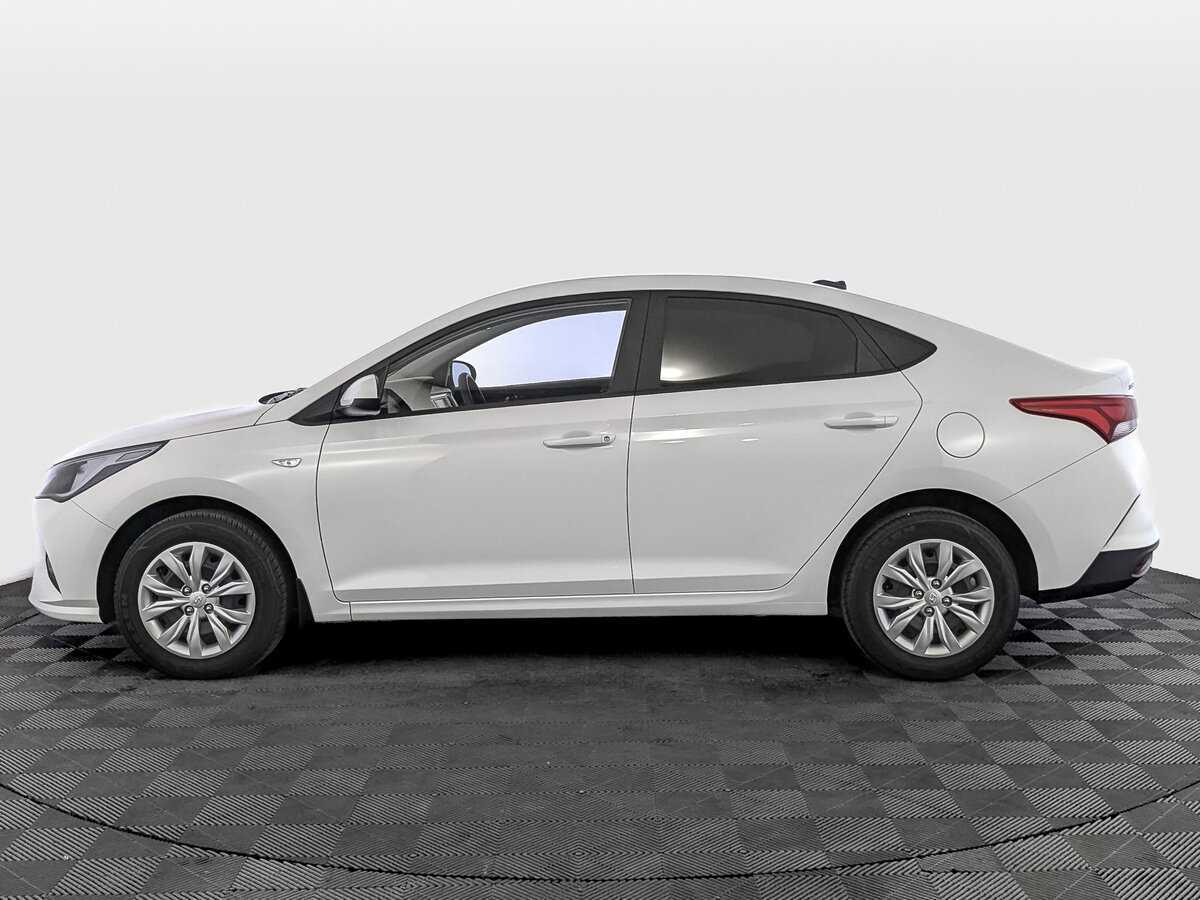 Купить Hyundai Solaris с пробегом. Фото: #7