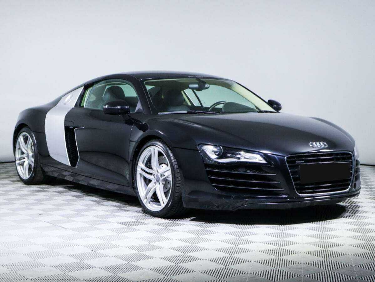 Купить Audi R8 с пробегом. Фото: #2