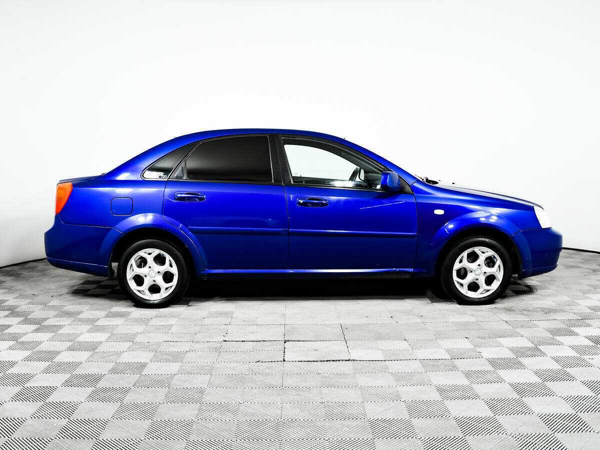 Купить Chevrolet Lacetti с пробегом. Фото: #3
