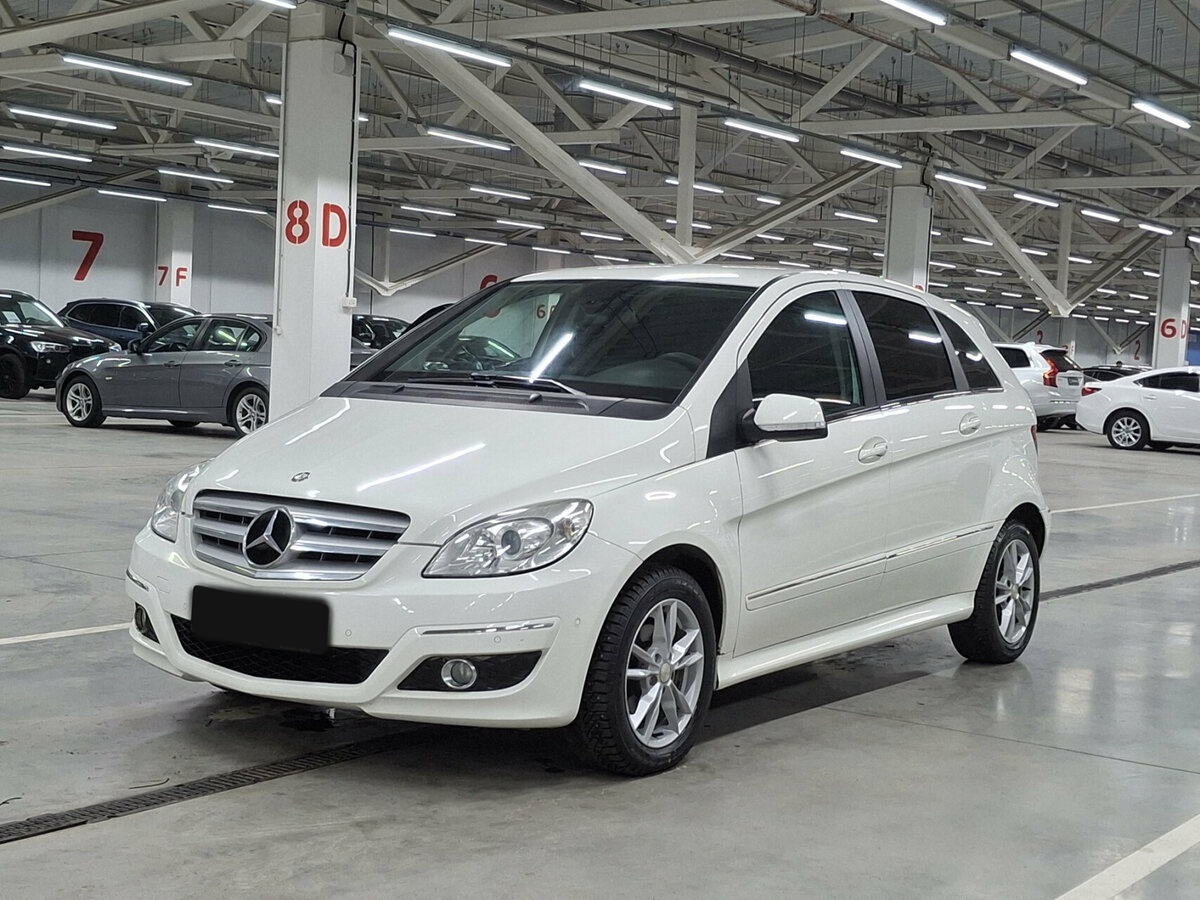 Купить Mercedes-Benz B-Класс с пробегом. Фото: #0