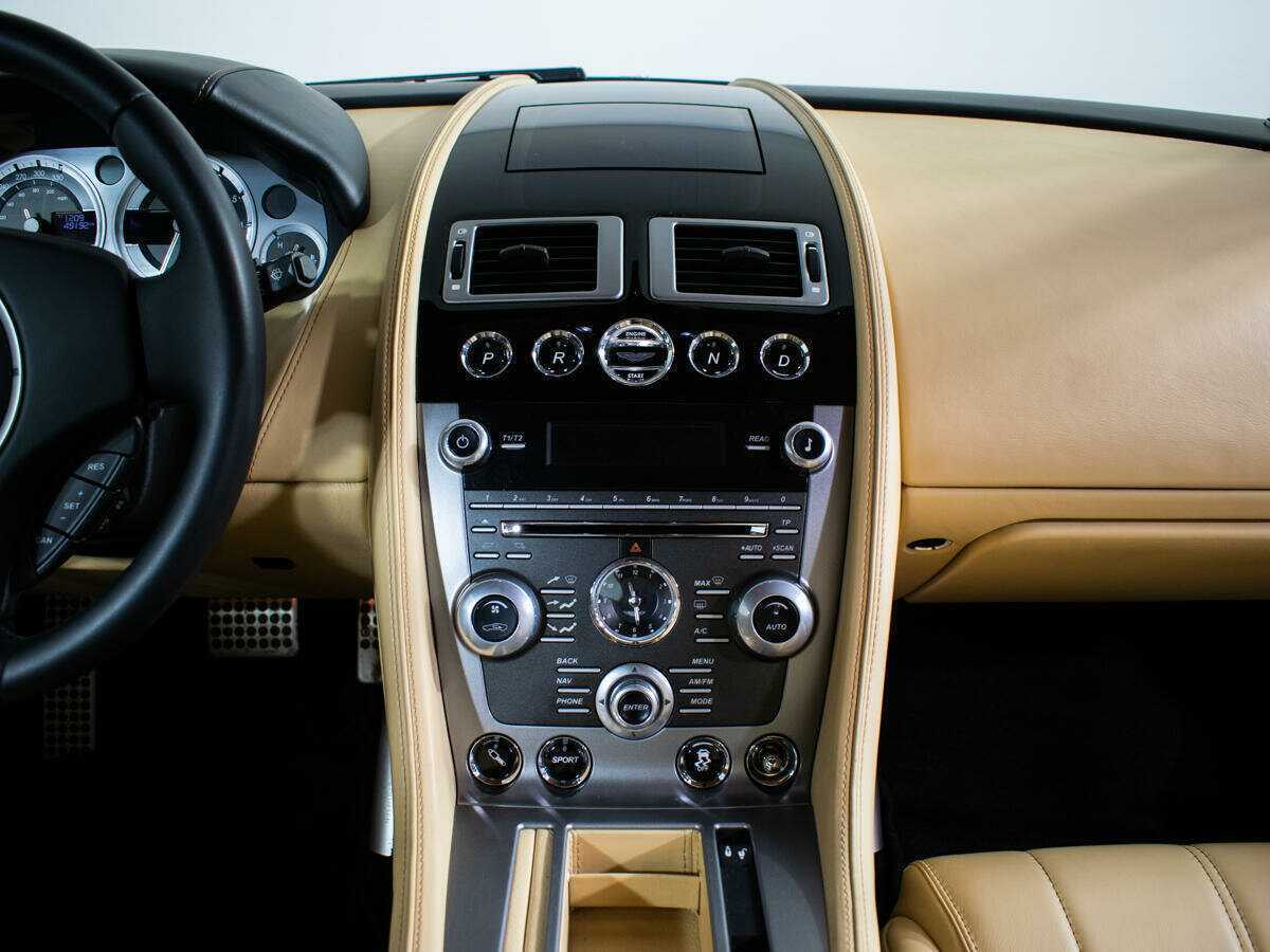Купить Aston Martin DB9 с пробегом. Фото: #10