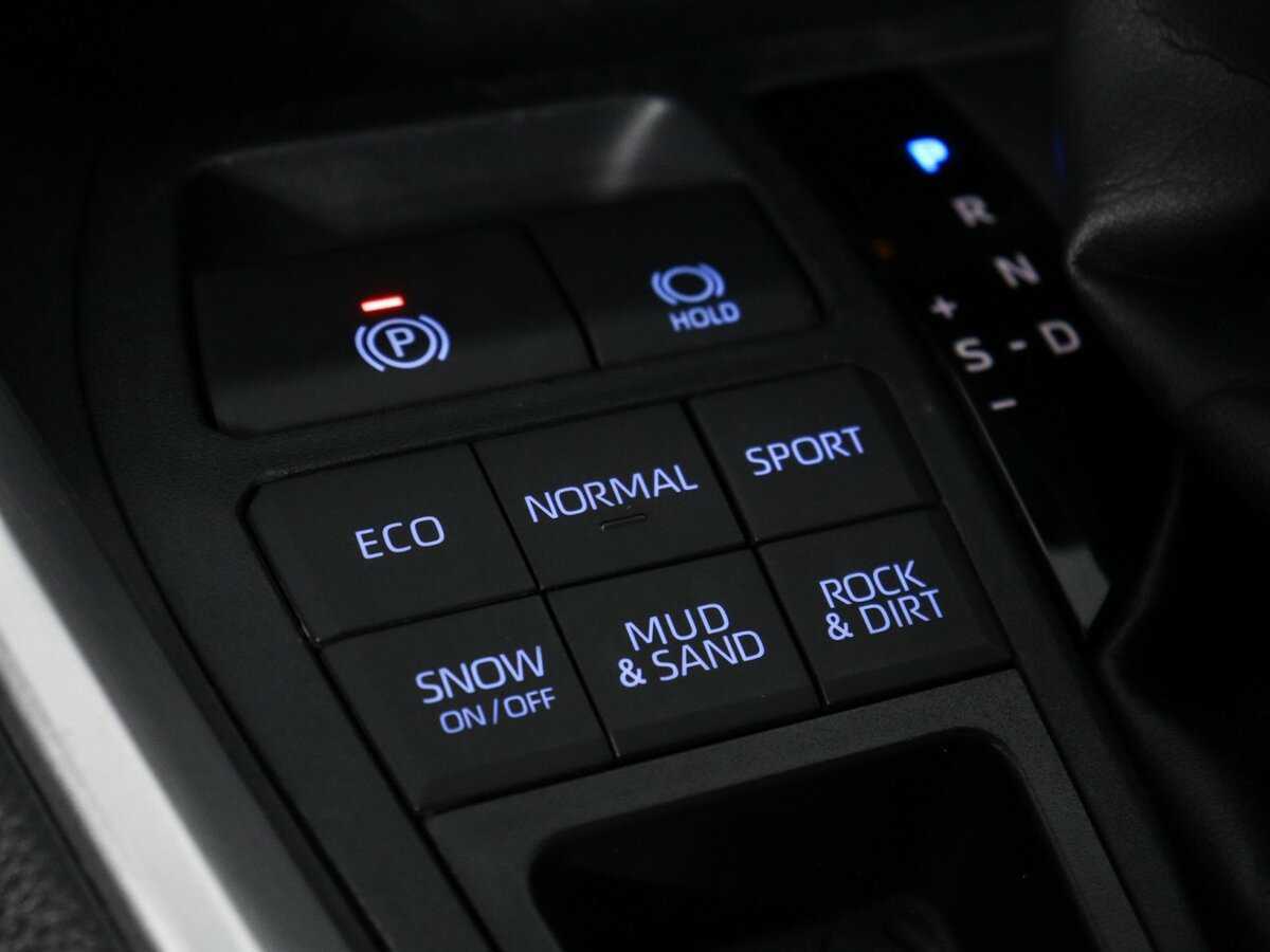 Купить Toyota RAV4 с пробегом. Фото: #16