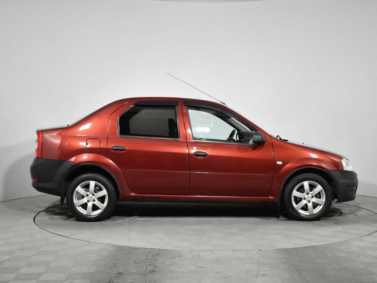 Купить Renault Logan с пробегом. Фото: #3