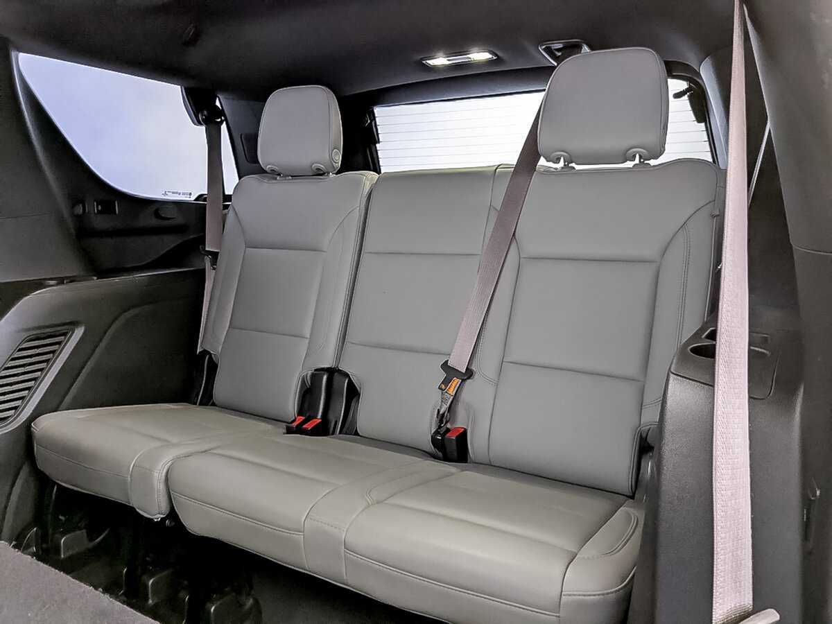 Купить Chevrolet Tahoe с пробегом. Фото: #11