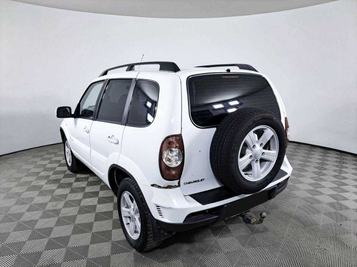 Купить Chevrolet Niva с пробегом. Фото: #6