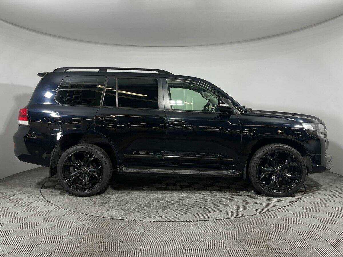 Купить Toyota Land Cruiser с пробегом. Фото: #3