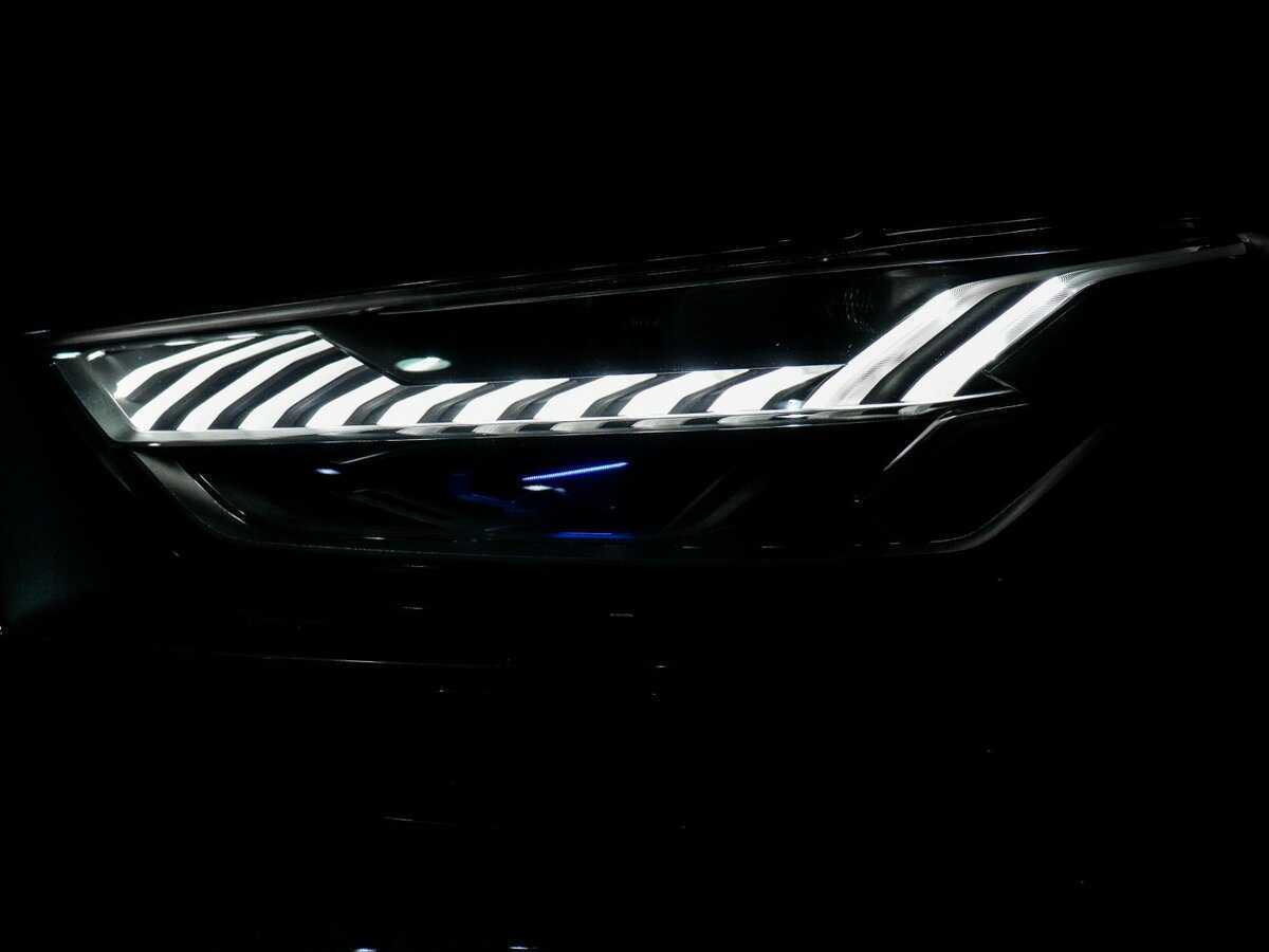 Купить Audi A7 с пробегом. Фото: #31