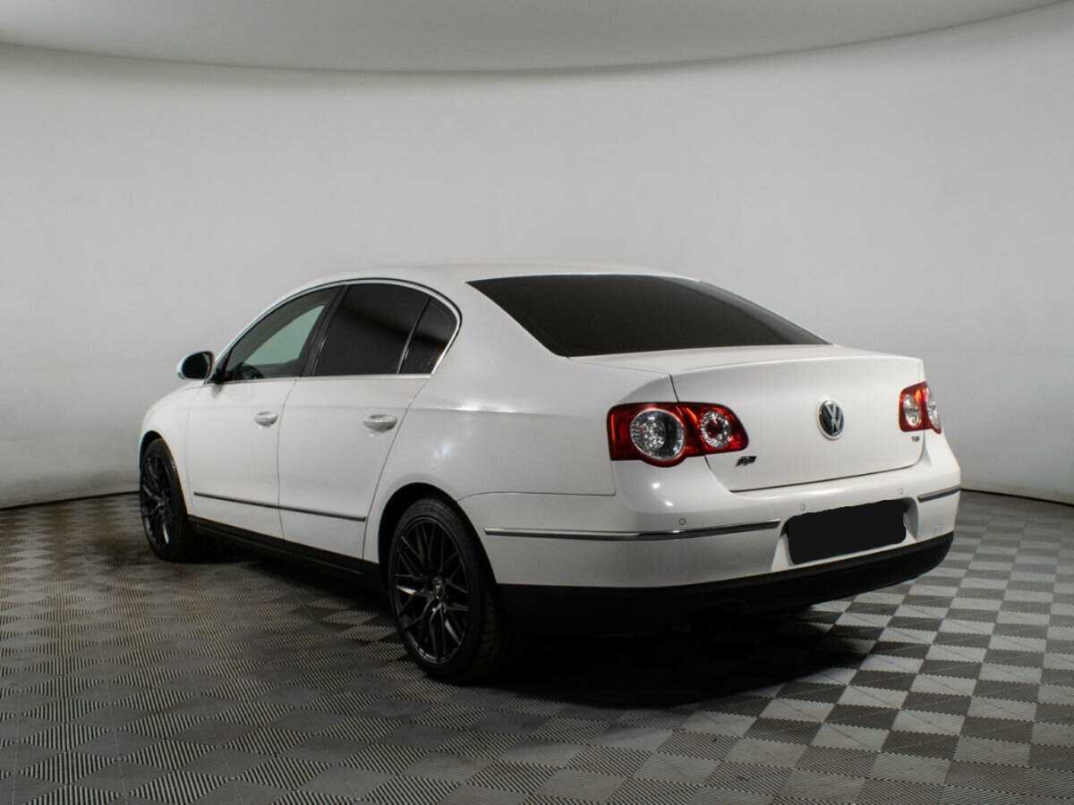 Купить Volkswagen Passat с пробегом. Фото: #6