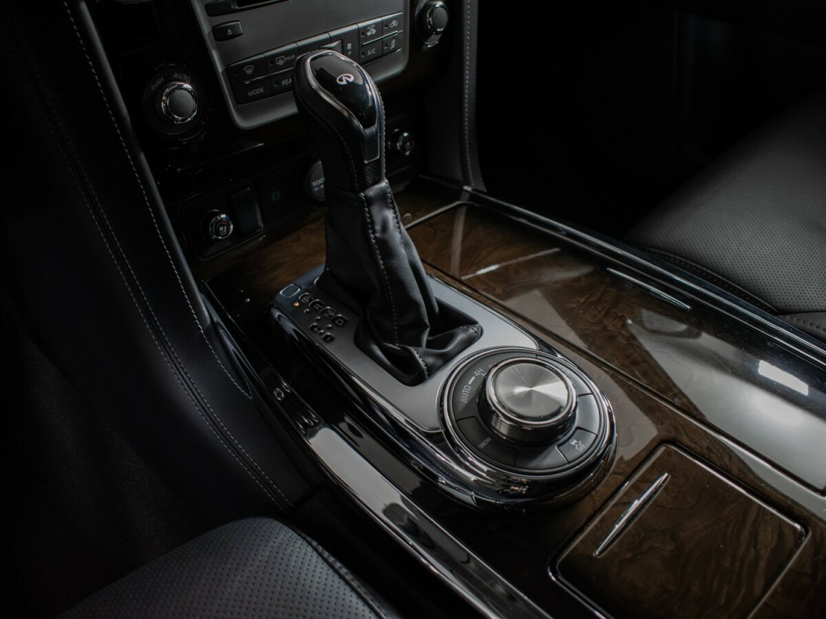 Купить Infiniti QX80 с пробегом. Фото: #14