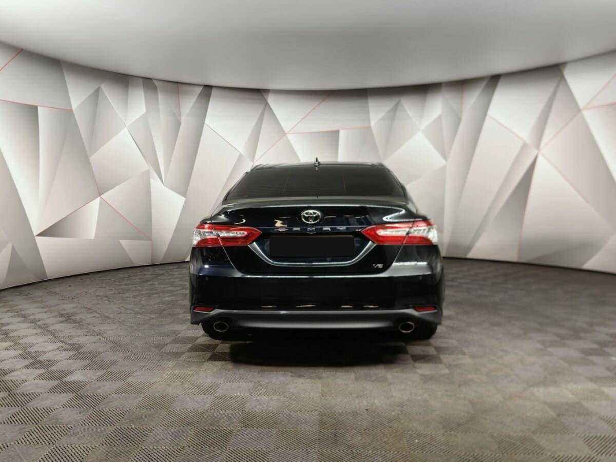 Купить Toyota Camry с пробегом. Фото: #7