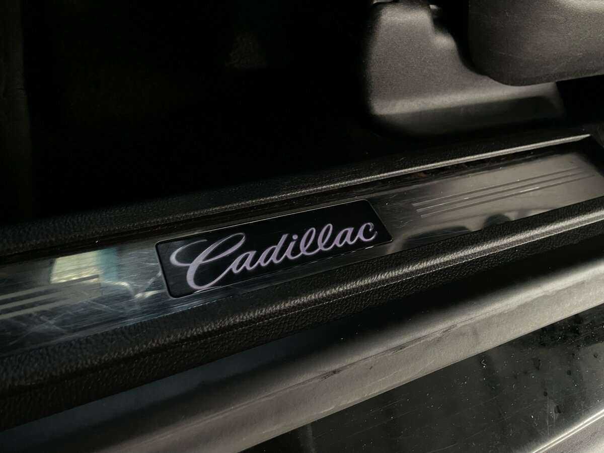 Купить Cadillac SRX с пробегом. Фото: #28