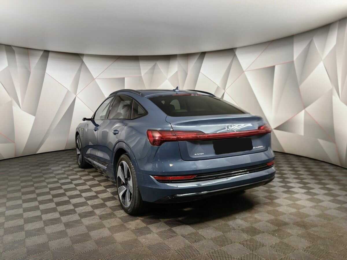 Купить Audi e-tron Sportback с пробегом. Фото: #3