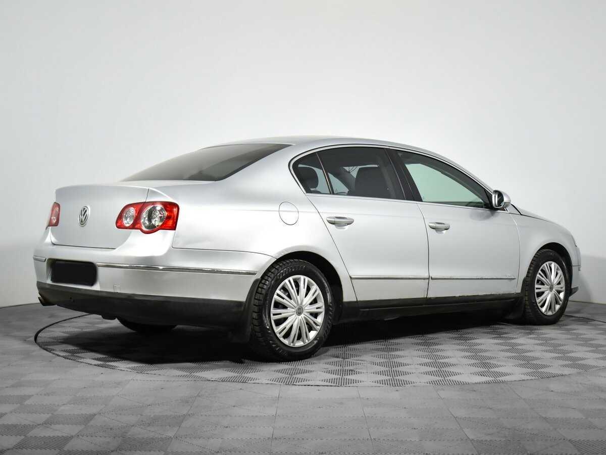 Купить Volkswagen Passat с пробегом. Фото: #3