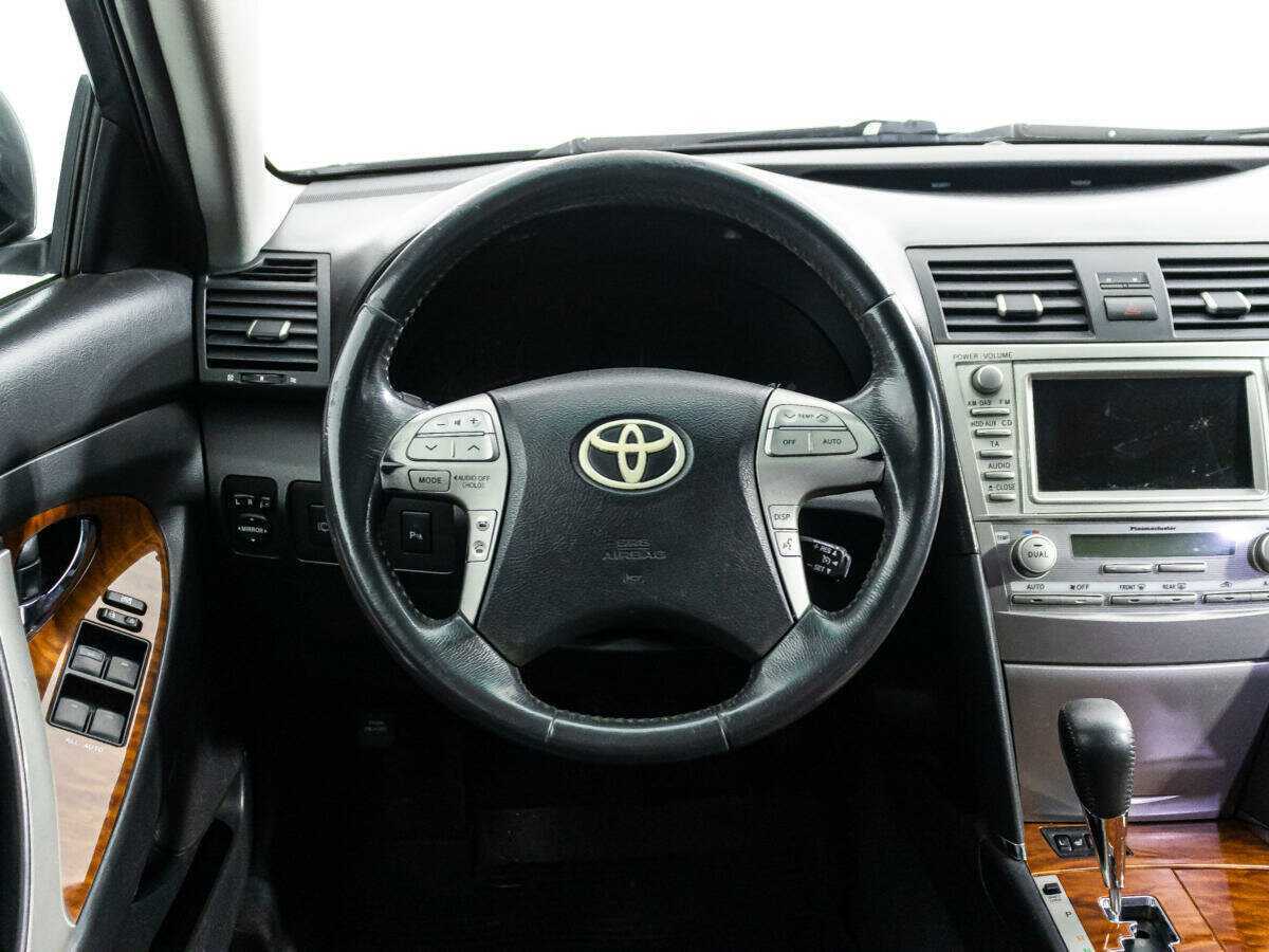 Купить Toyota Camry с пробегом. Фото: #16