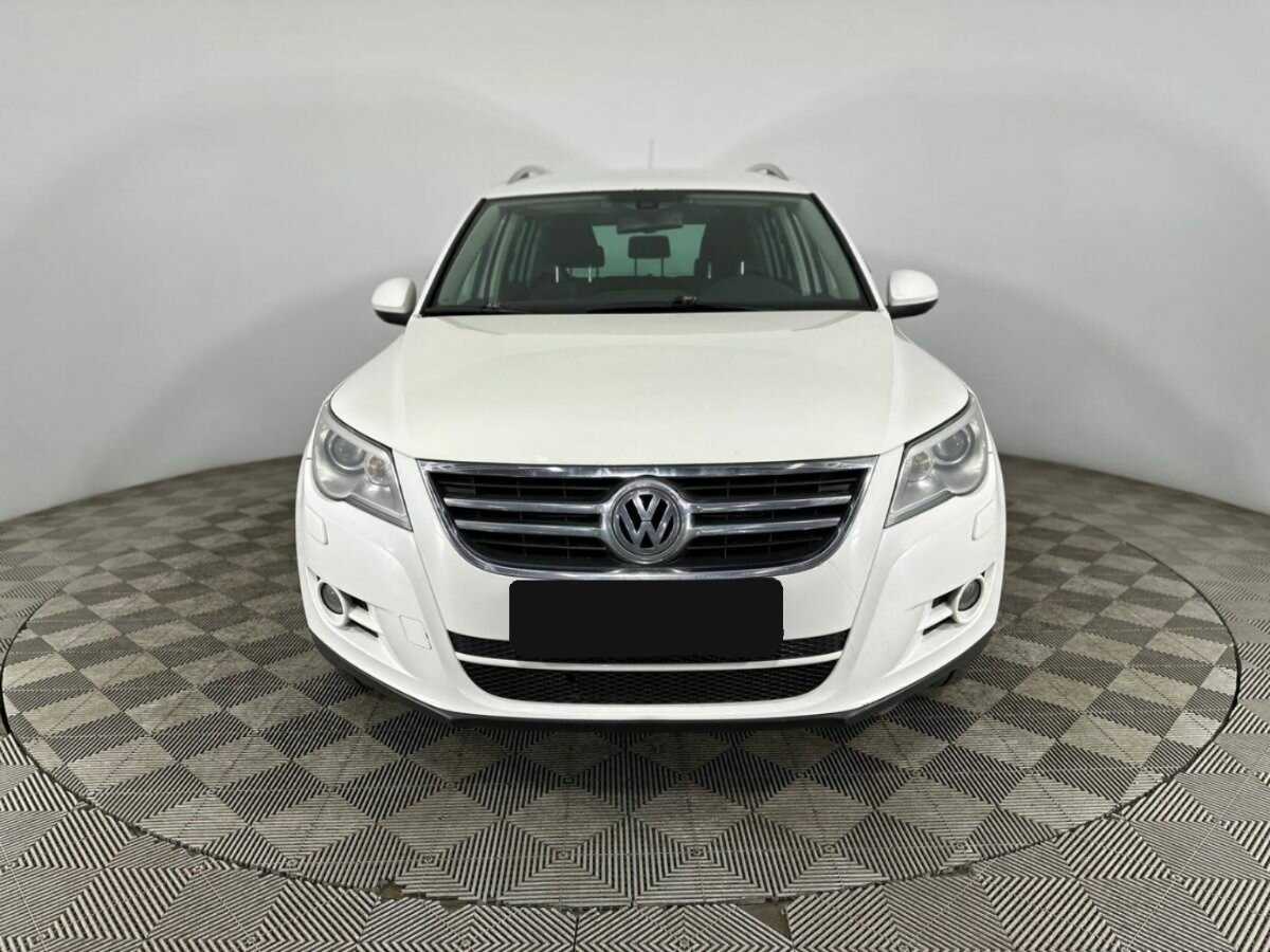 Купить Volkswagen Tiguan с пробегом. Фото: #1