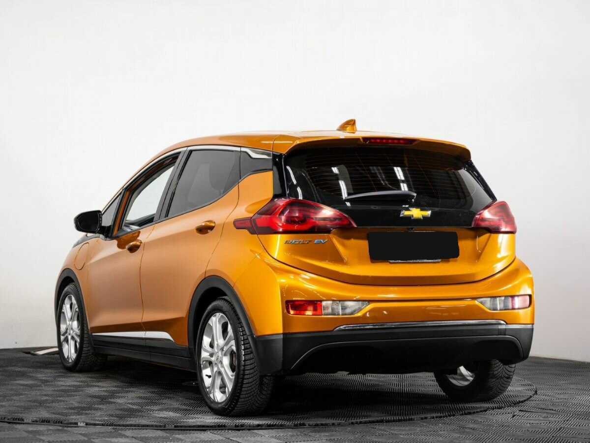 Купить Chevrolet Bolt с пробегом. Фото: #5