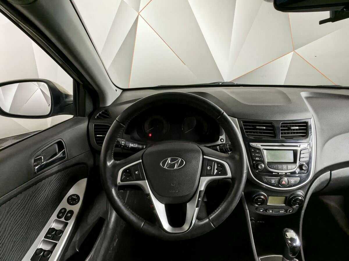 Купить Hyundai Solaris с пробегом. Фото: #14