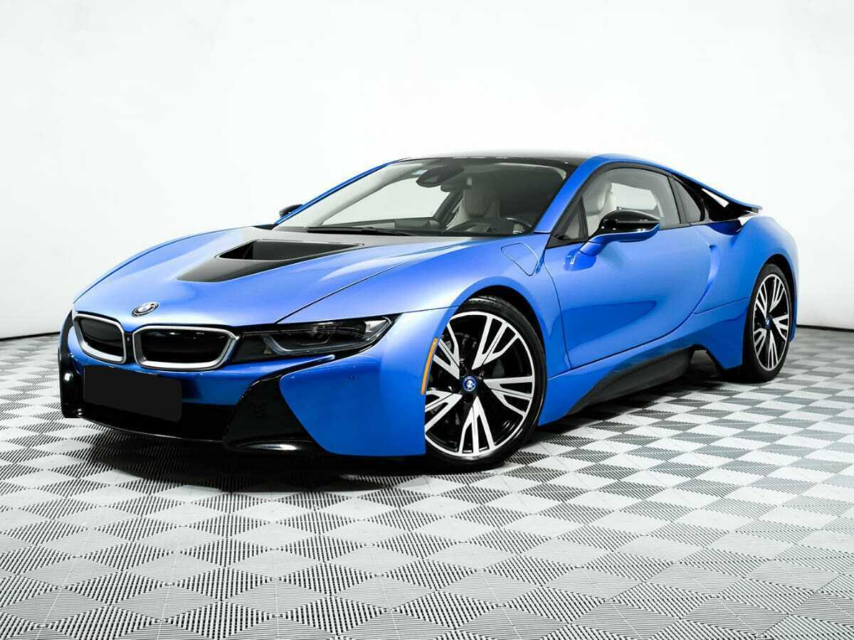 Купить BMW i8 с пробегом. Посмотреть фото