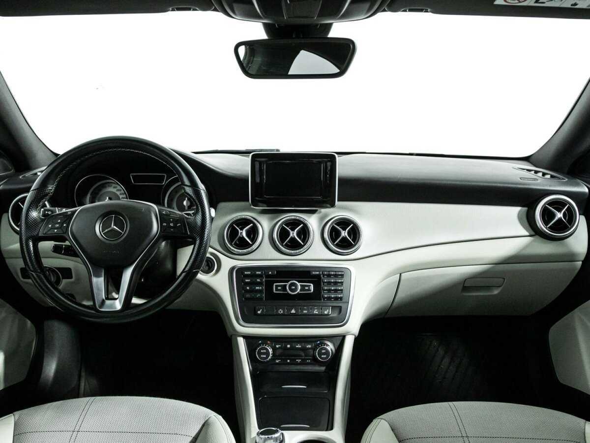 Купить Mercedes-Benz CLA с пробегом. Фото: #11