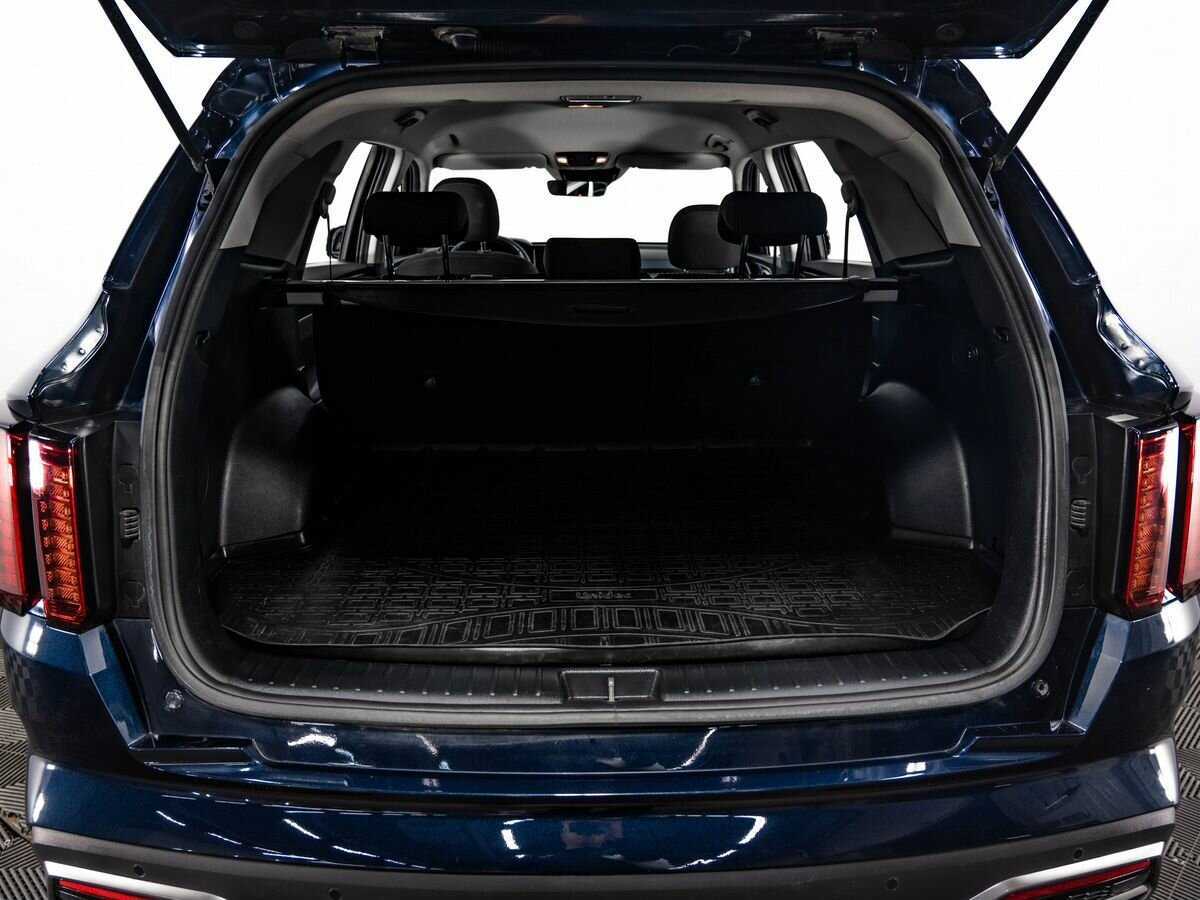 Купить Kia Sorento с пробегом. Фото: #23