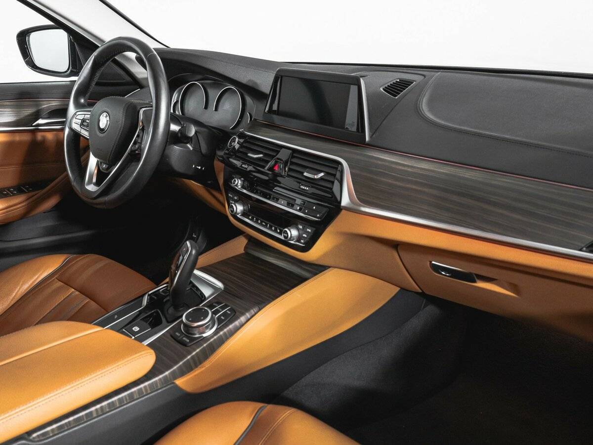 Купить BMW 5 серии с пробегом. Фото: #8