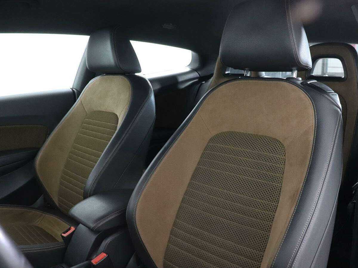 Купить Volkswagen Scirocco с пробегом. Фото: #8