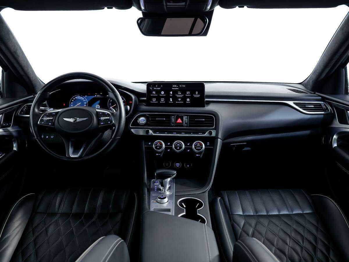 Купить Genesis G70 с пробегом. Фото: #8