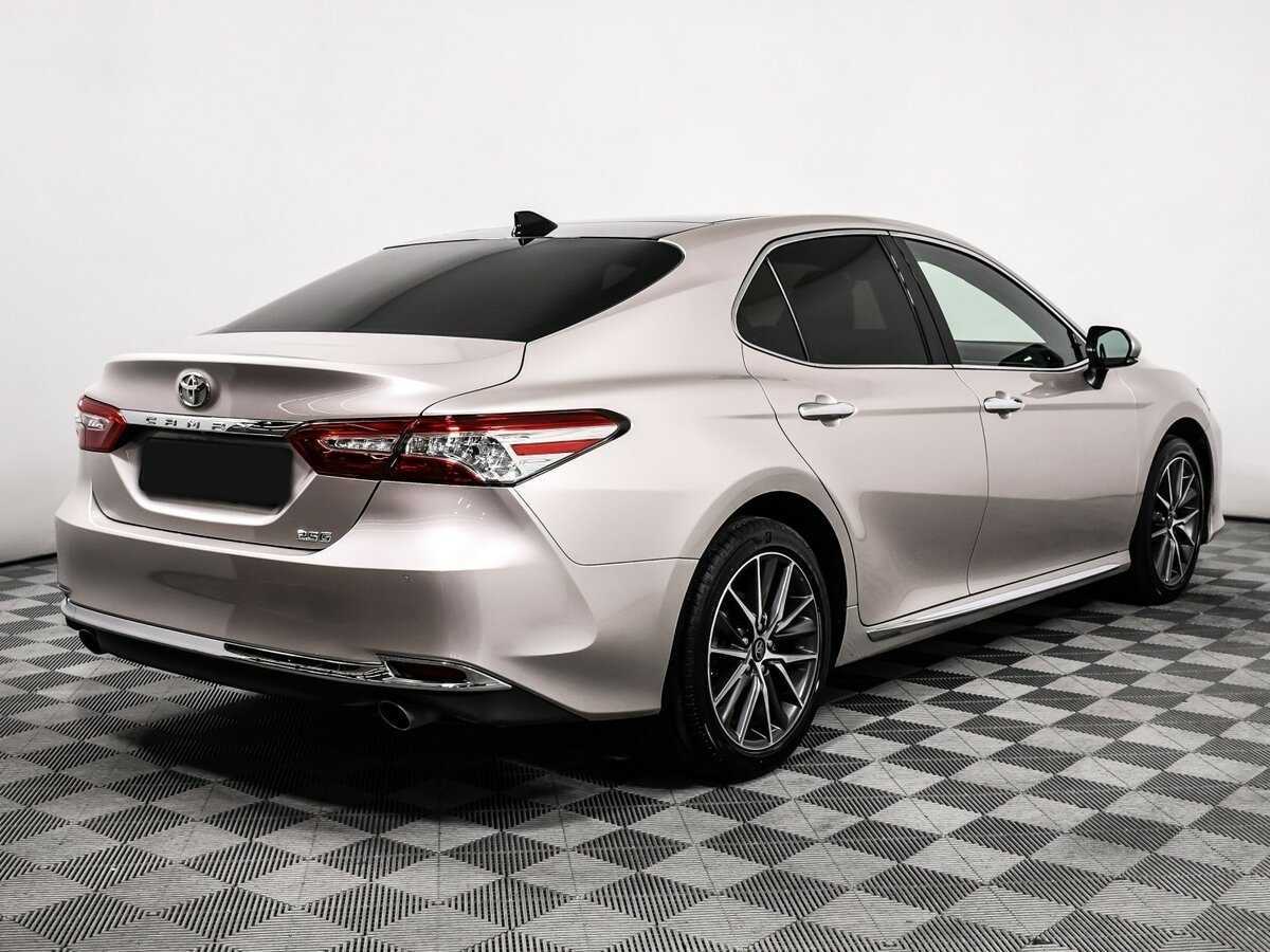 Купить Toyota Camry с пробегом. Фото: #4