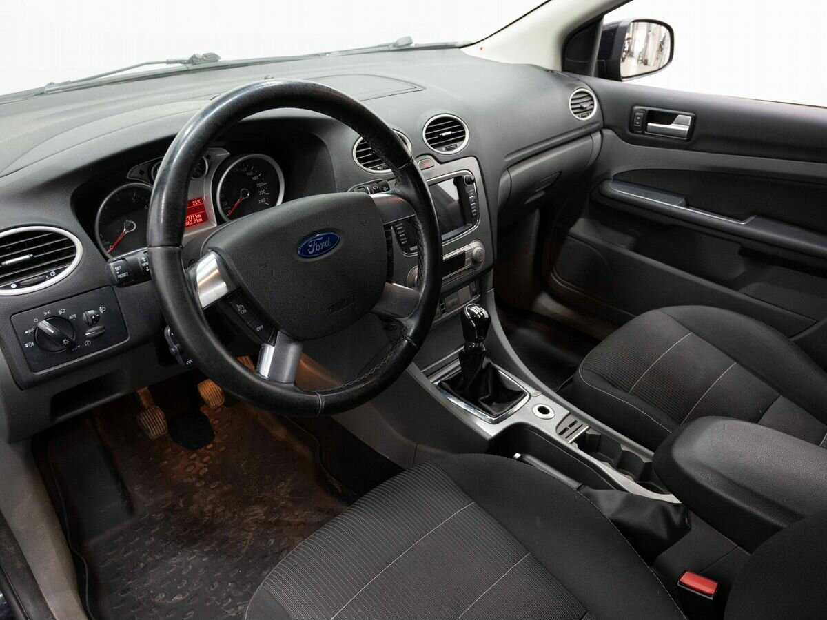 Купить Ford Focus с пробегом. Фото: #6