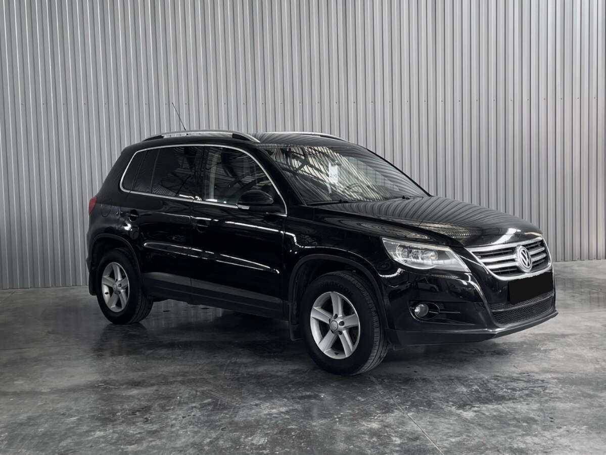Купить Volkswagen Tiguan с пробегом. Фото: #2