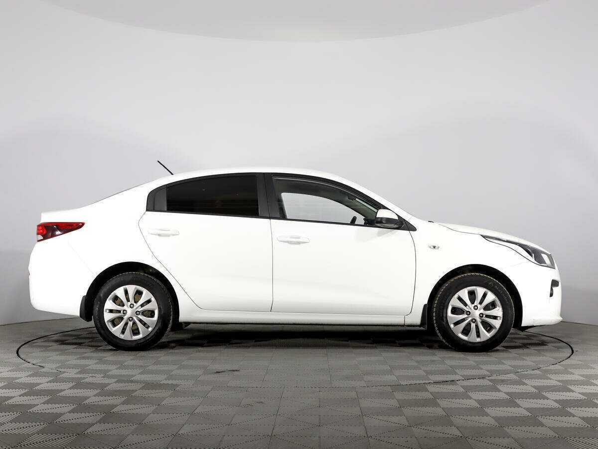 Купить Kia Rio с пробегом. Фото: #3