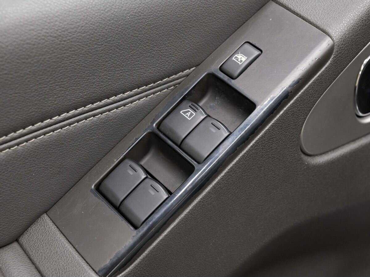 Купить Nissan Pathfinder с пробегом. Фото: #18