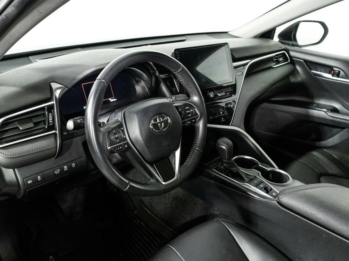Купить Toyota Camry с пробегом. Фото: #10